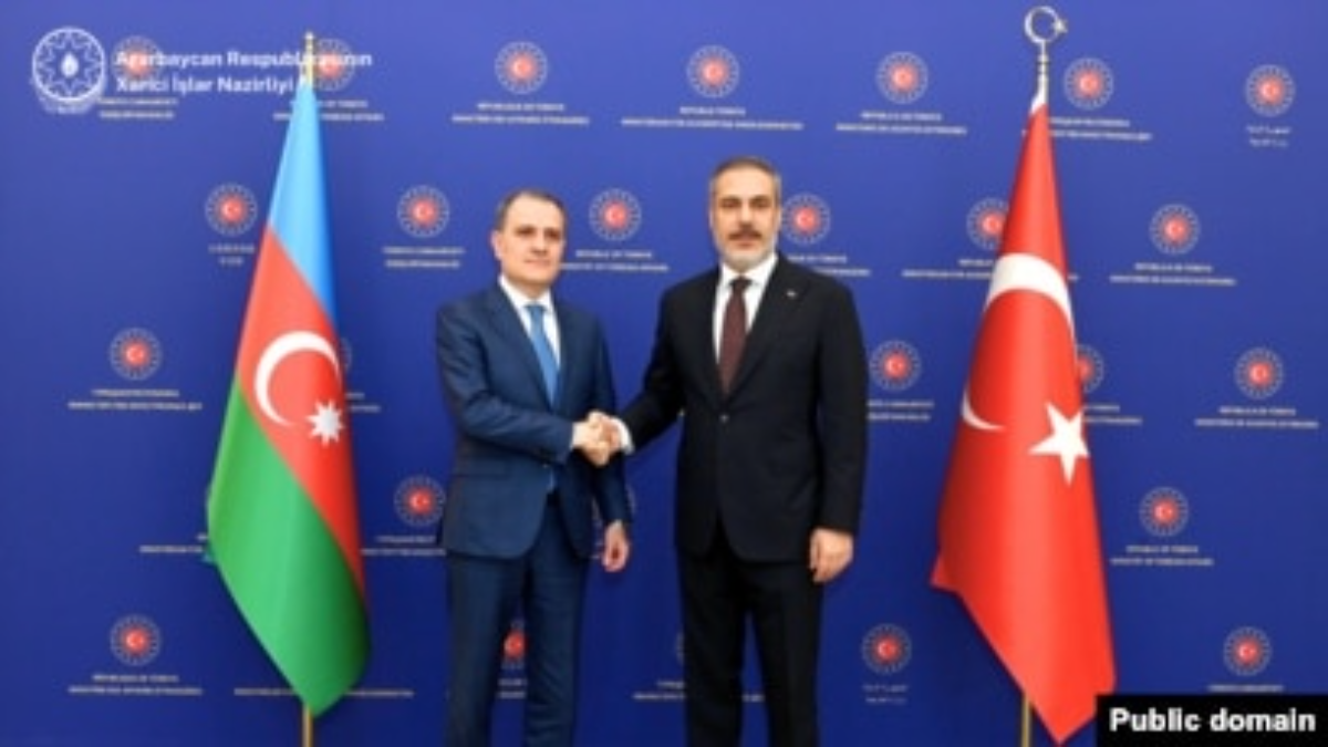 Լաչինի ճանապարհը Ադրբեջանի տարածքն է. Ֆիդան