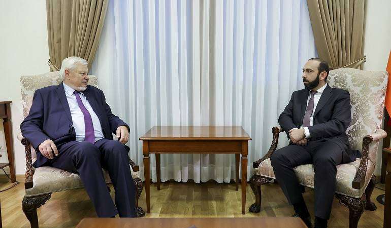 Միրզոյանն ընդունել է Անջեյ Կասպրչիկին
