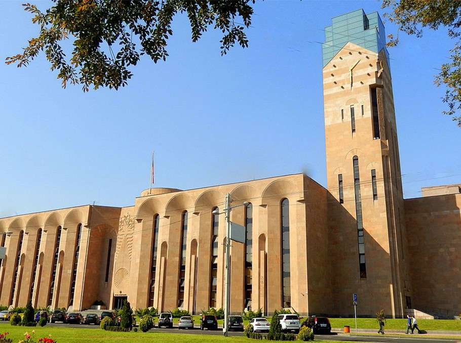 Երևանի ավագանու ընտրություններին մասնակցելու հայտ են ներկայացրել 13 կուսակցություն և 1 դաշինք