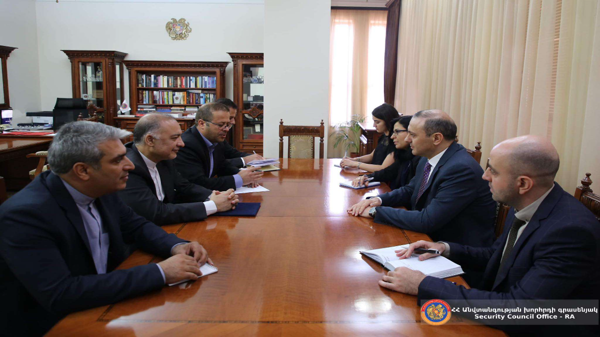 Արմեն Գրիգորյանն Իրանի դեսպանին ներկայացրել է ԼՂ հումանիտար ճգնաժամը
