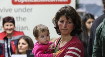 ԼՂ-ից տեղահանվածներին կտրամադրեն սննդի քարտեր. նախարար