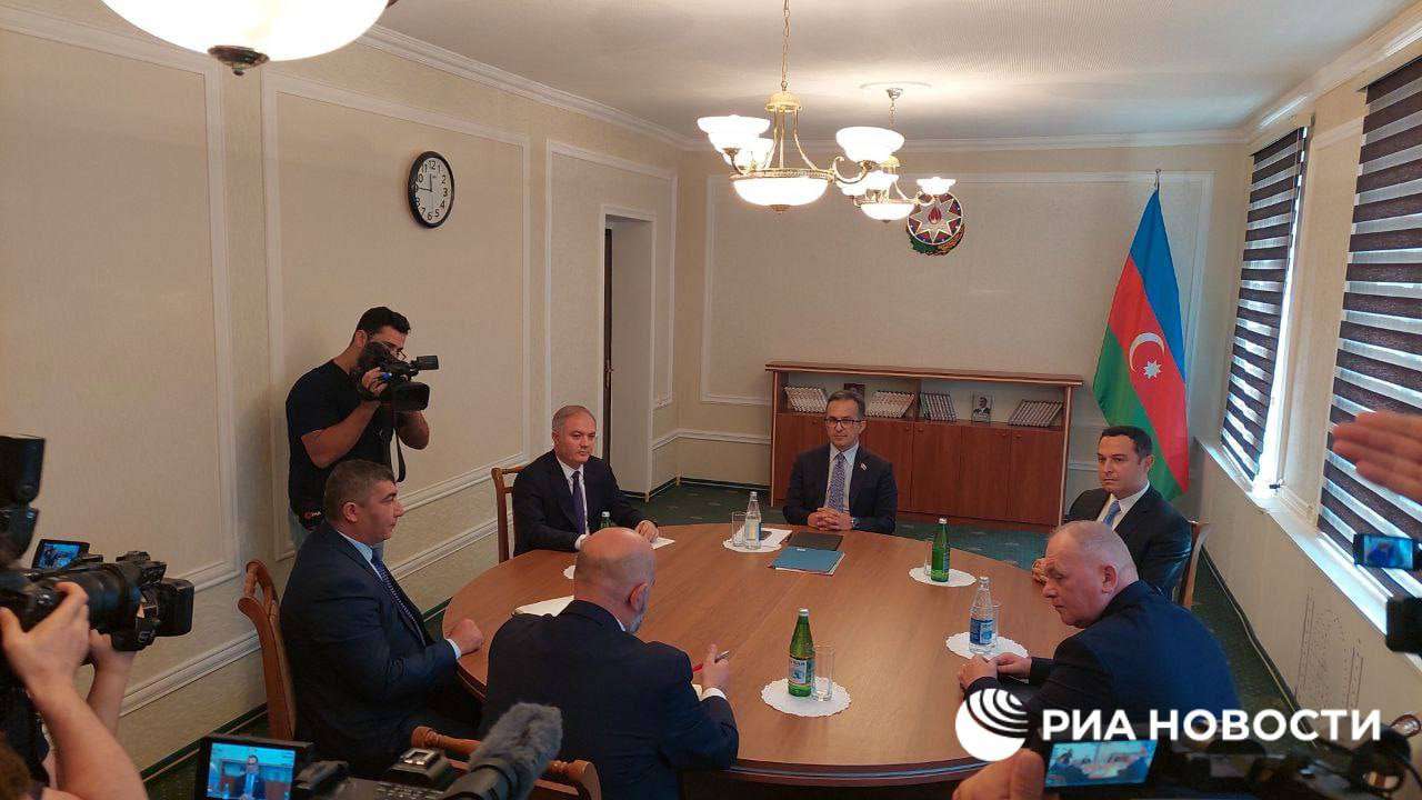 Եվլախում ավարտվել է Ադրբեջանի և ԼՂ պատվիրակությունների հանդիպումը