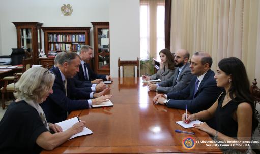 ԱԽ քարտուղարը ընդունել է Տոյվո Կլաարին