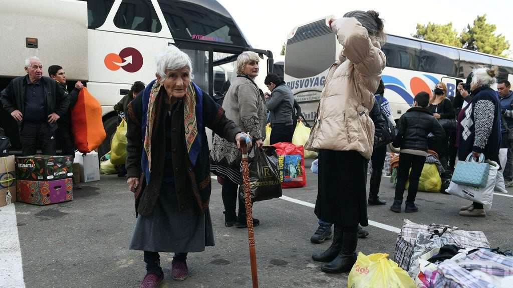 Լեռնային Ղարաբաղից բռնի տեղահանվածներին կհատկացվի նաև 50.000-ական դրամ