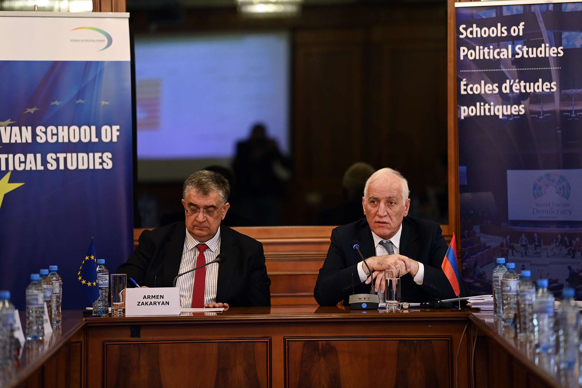 Խաչատուրյանը դասախոսություն է կարդացել ՔԴԵԴ դասընթացի մասնակիցների համար