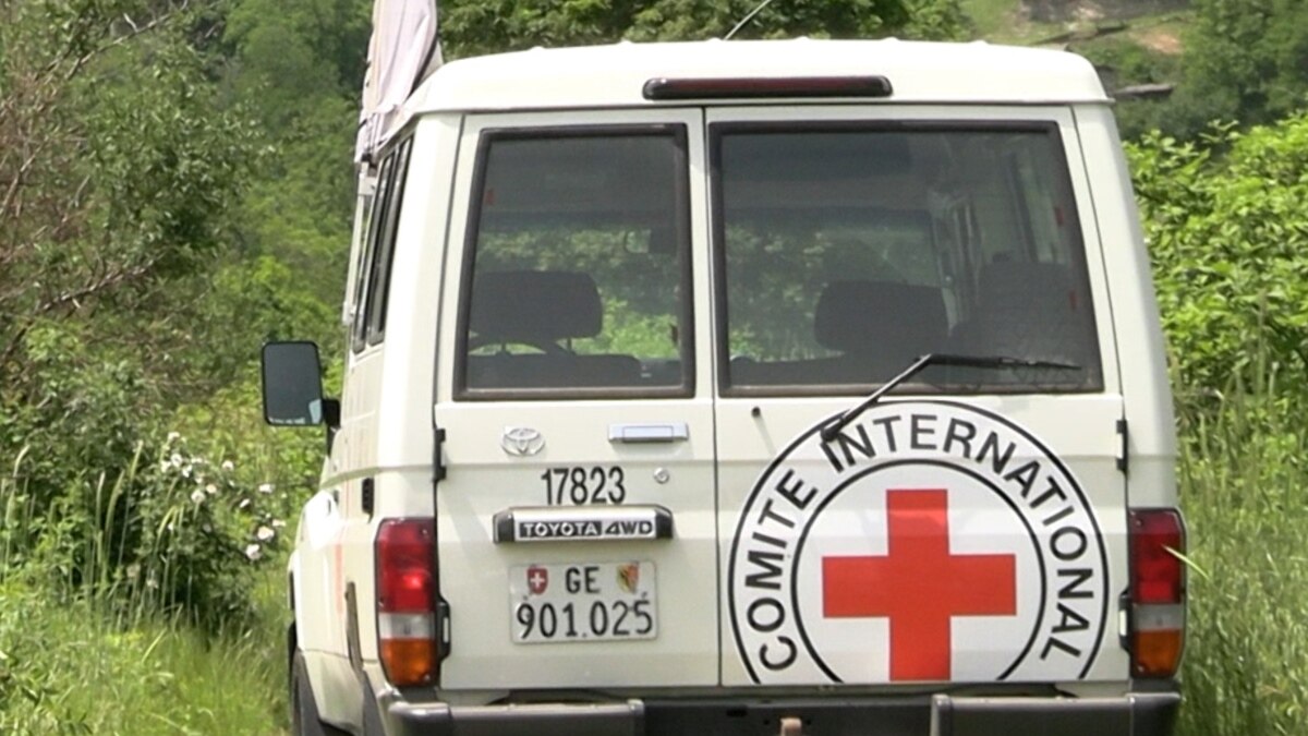 ԿԽՄԿ-ն այցելել է Բաքվում պահվող հայ գերիներին