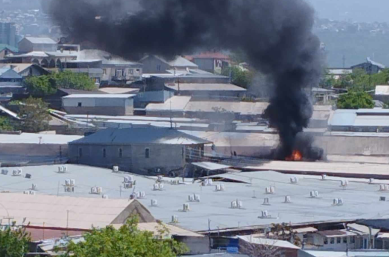 Երևանի «Մալաթիա» տոնավաճառում հրդեհ է բռնկվել