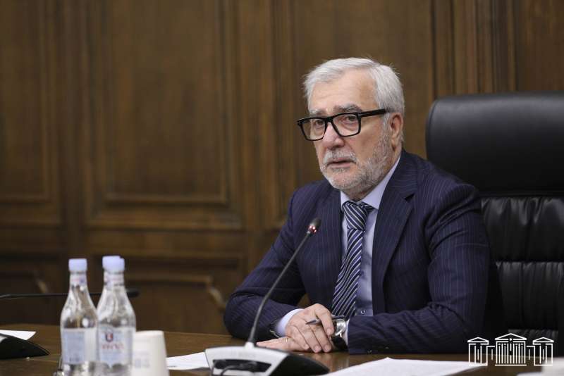 Ո՞վ է վարչապետի իրենց թեկնածուն. Քոչարյանը