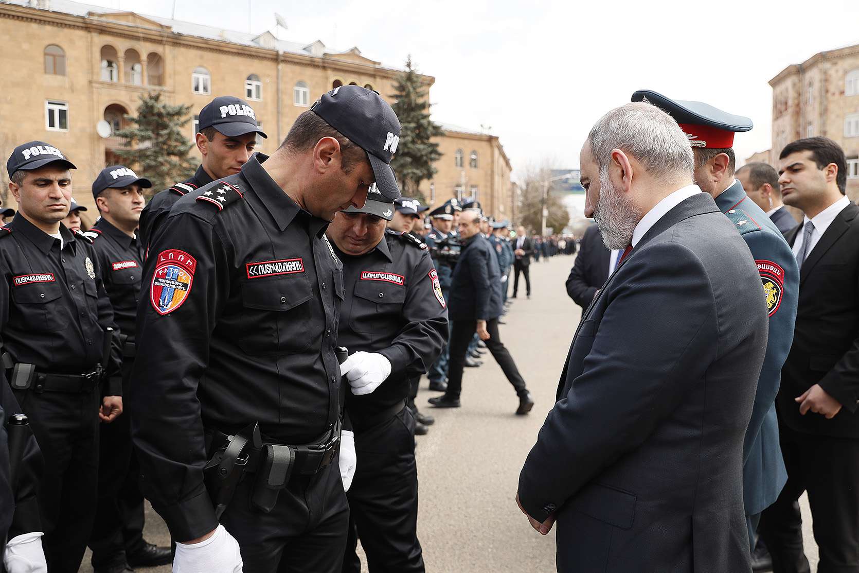 Փաշինյանն անդրադարձել է ոստիկանության կողմից ուժ կիրառելու իրավունքին