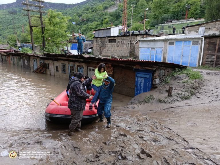 Այս պահի դրությամբ ունենք տարհանված 425 բնակիչ.Կամո Ցուցուլյան