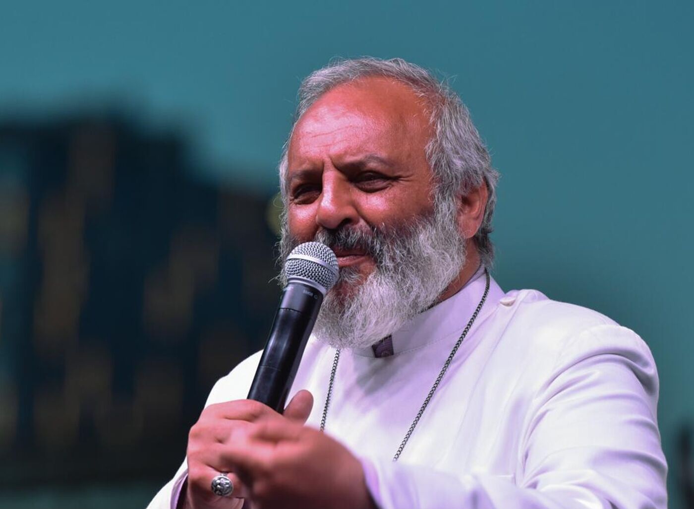 Բագրատ Սրբազանի կոչը` սփյուռքահայերին
