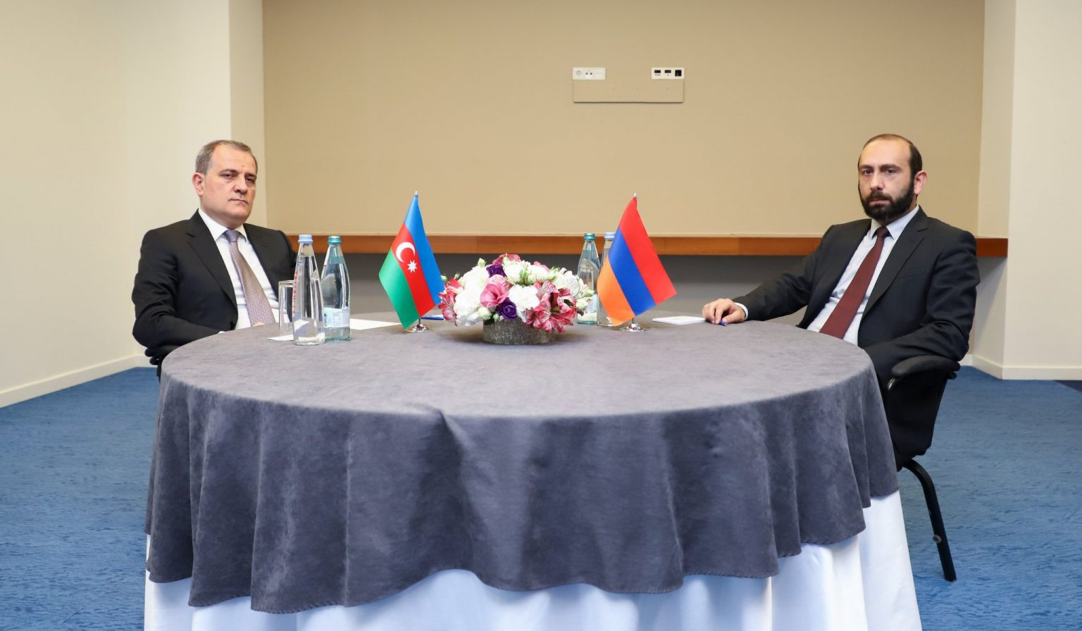 Տեղի են ունեցել Միրզոյանի և Բայրամովի բանակցությունները