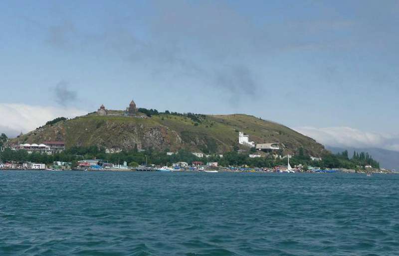 Երեք քաղաքացու վրաերթի ենթարկած վարորդը հայտնաբերվել է