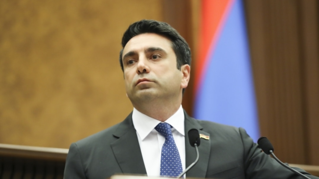 Հուսով եմ՝ վերջ կդնենք այն տասնամյակների վեճին. Սիմոնյան