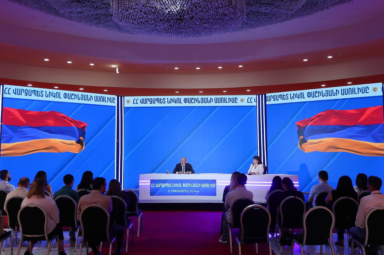 Ինչո՞ւ հանենք մեր ստորագրությունը. Փաշինյան