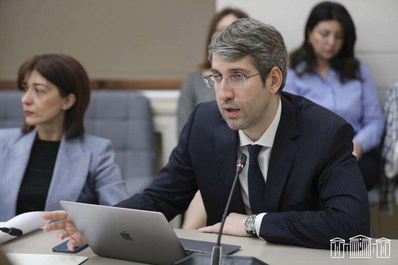 Դատարանների բեռնաթափումը շարունակվում է. 12 հազար դիմում և 6300 թվային կարգադրություն` 7 ամսում. նախարար