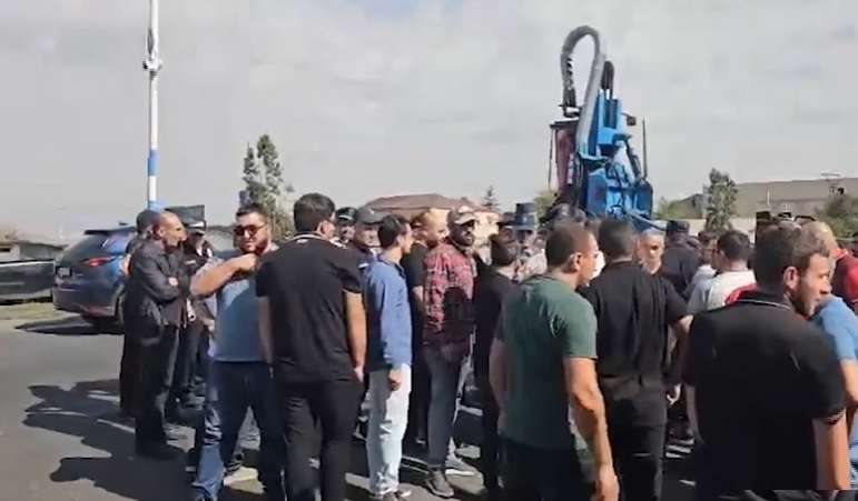 Ի՞նչ է կատարվում Երևան-Աբովյան մայրուղում