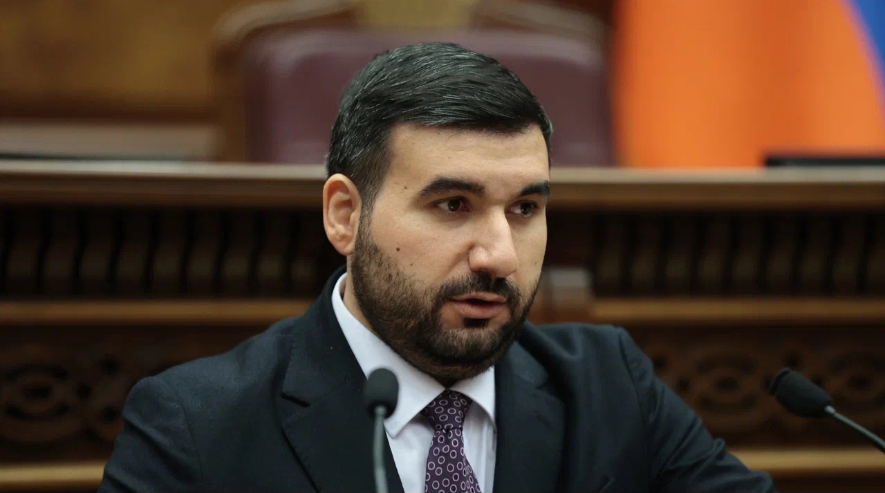 ԱԱԾ-ի բացահայտումը երևի թե փոքր-ինչ կխաթարի «թեժ աշնան» հետ կապված ոմանց սպասելիքները․ Ալեքսանյան