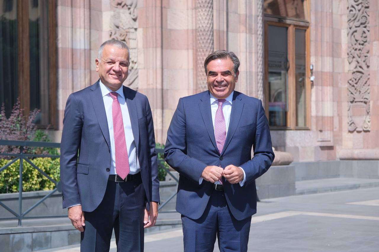 Եվրահանձնաժողովի փոխնախագահը ժամանել է Հայաստան