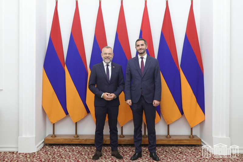 Ռուբինյանն ընդունել է ԳԴՀ Բունդեսթագի արտաքին հարաբերությունների հանձնաժողովի նախագահին
