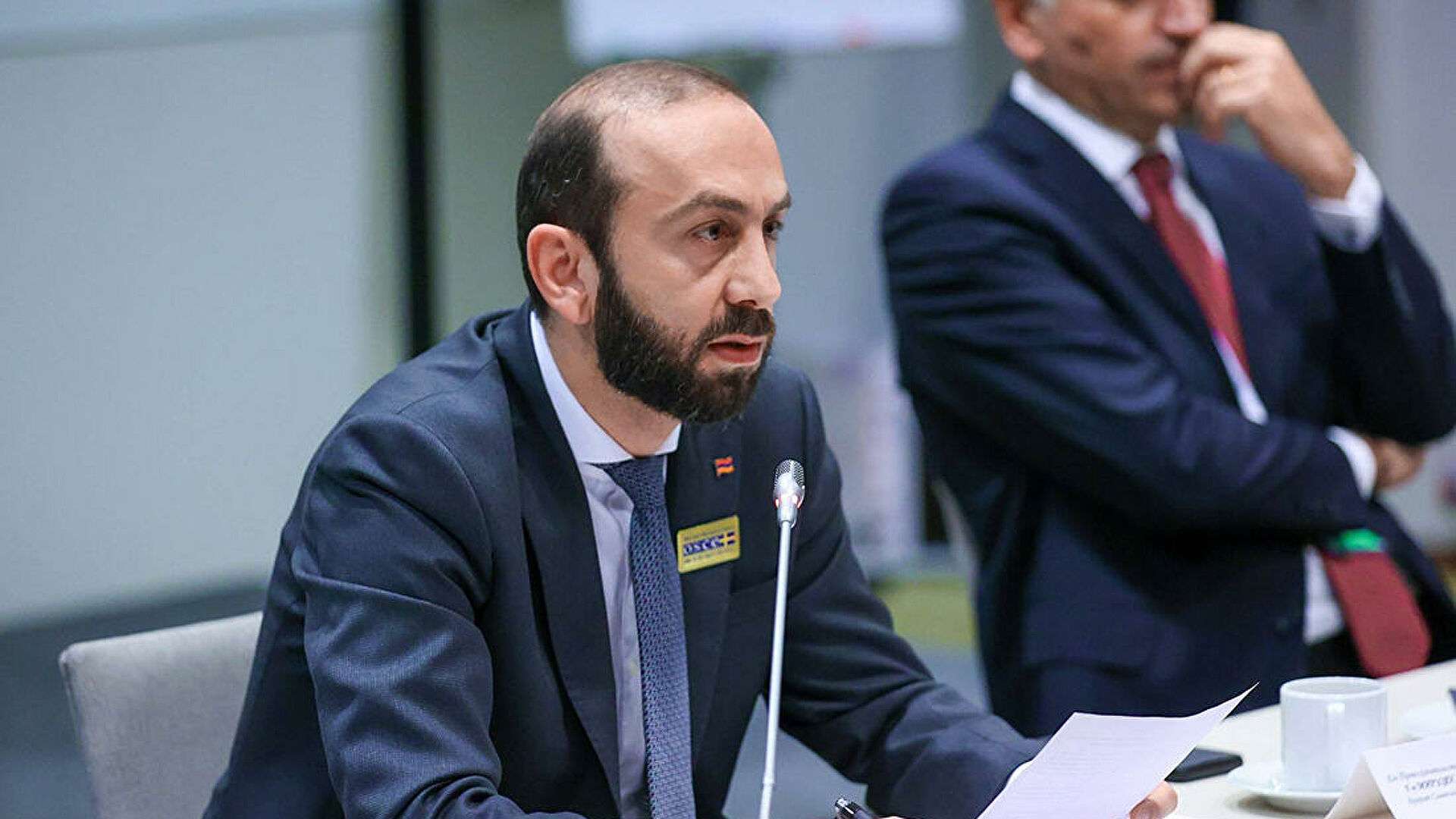 Արարատ Միրզոյանը կմեկնի Լեհաստան