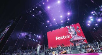 Fastex-ի և Fast Bank-ի հրավերով WCIT-ի բացման համերգին ելույթ է ունեցել Ջեյսոն Դերուլոն