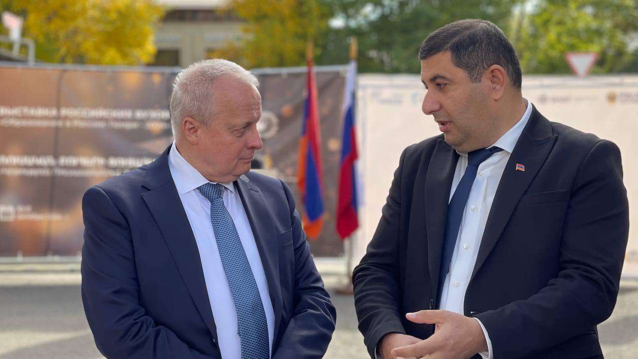 Կոպիրկինն այցելել է 102-րդ ռազմաբազա