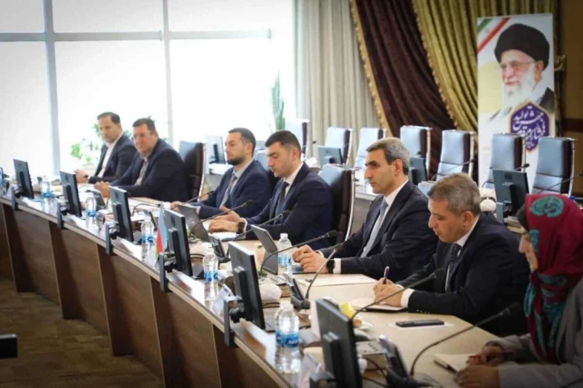 Ադրբեջանն ու Իրանը տրանսպորտային երթուղու ստեղծան շուրջ քննարկում են անցկացրել