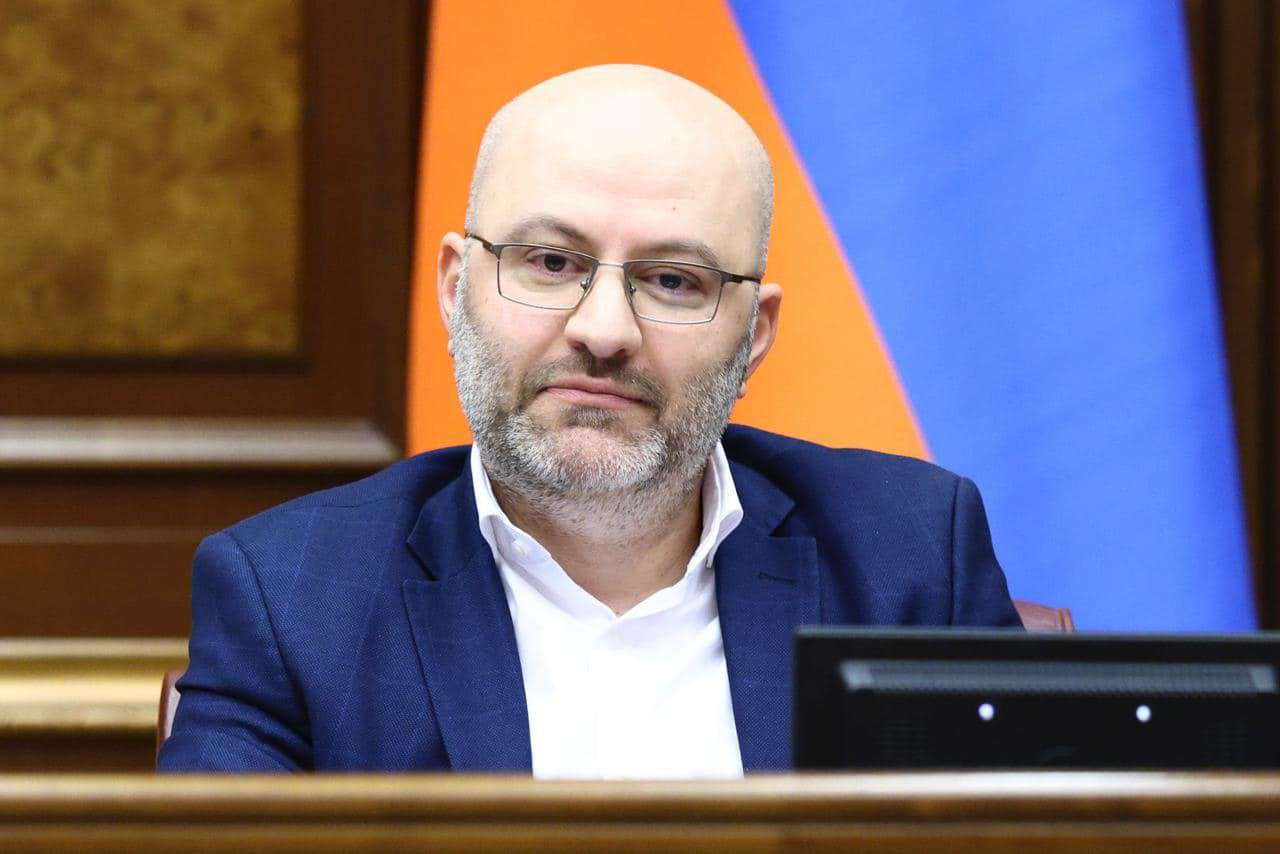 Դավիթ Առուշանյանի լիազորությունները դադարեցվեցին