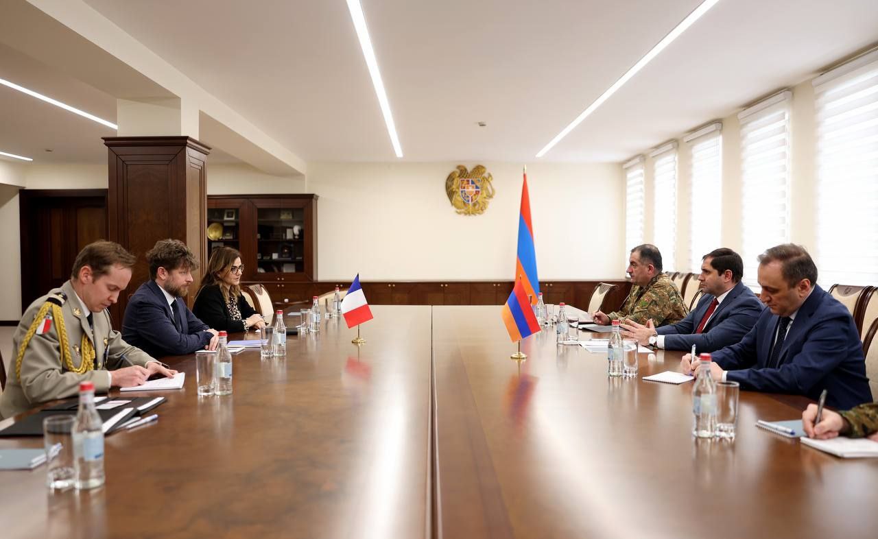 Սուրեն Պապիկյանն ընդունել է Ֆրանսիայի  դեսպանին