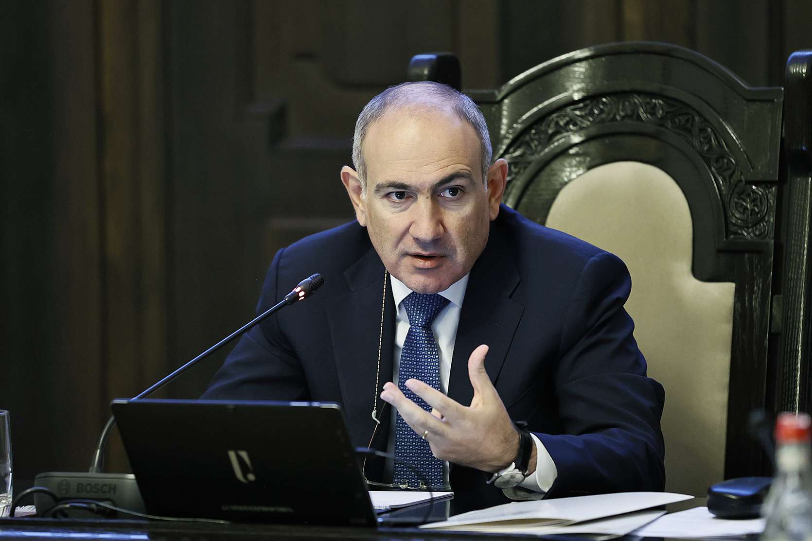 Ավելի լավ կապրեին, եթե կանայք իրենց ներուժը լիարժեք իրացնեին.  Փաշինյան