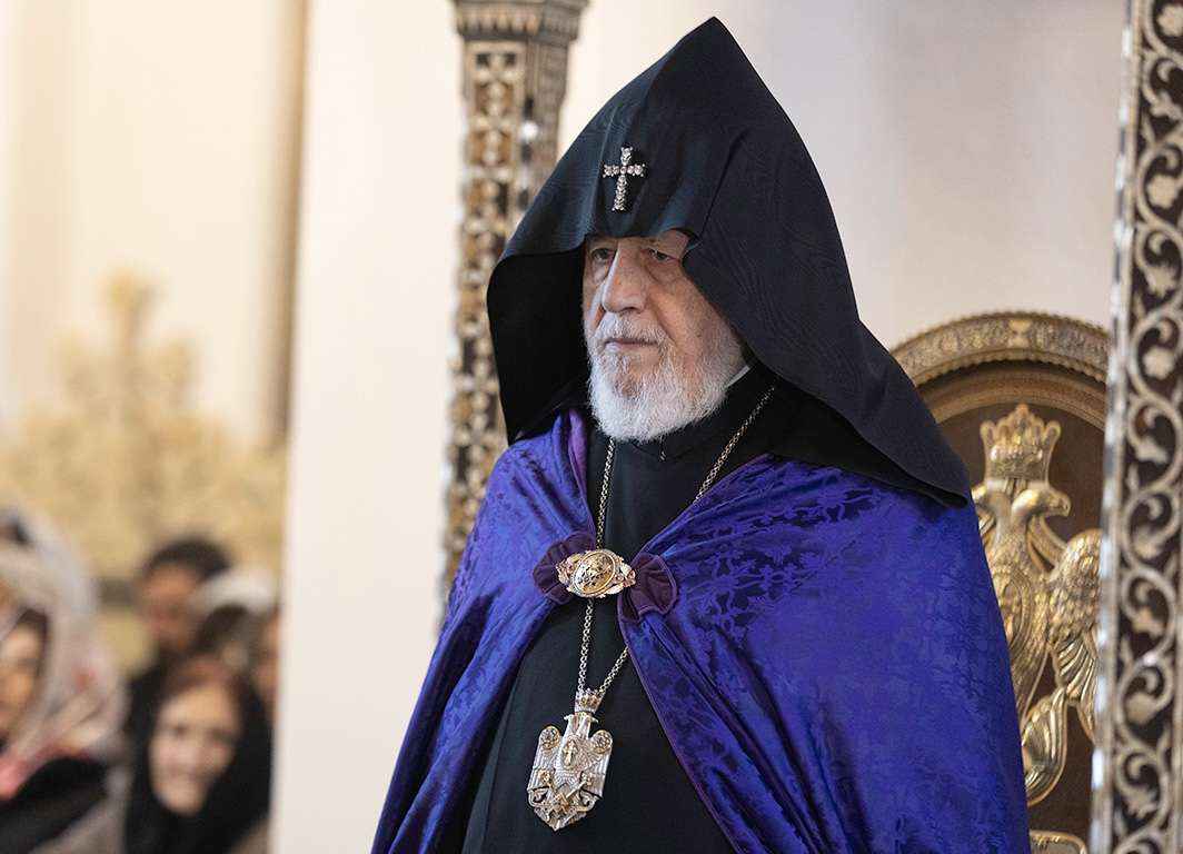 Կաթողիկոսը մեկնել է Վատիկան