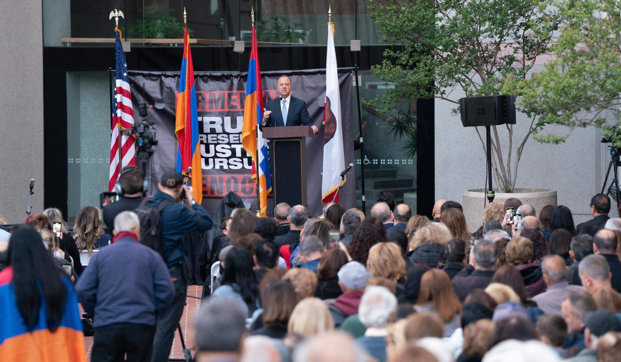 Պետք է հակազդենք Ադրբեջանի շարունակվող ագրեսիային․ Ադամ Շիֆ