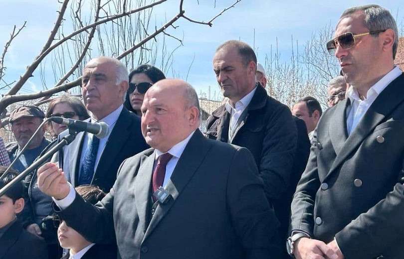 «Կապ չունի, որ իմ փեսան է». Գյումրիում փոխքաղաքապետեր ընտրվեցին