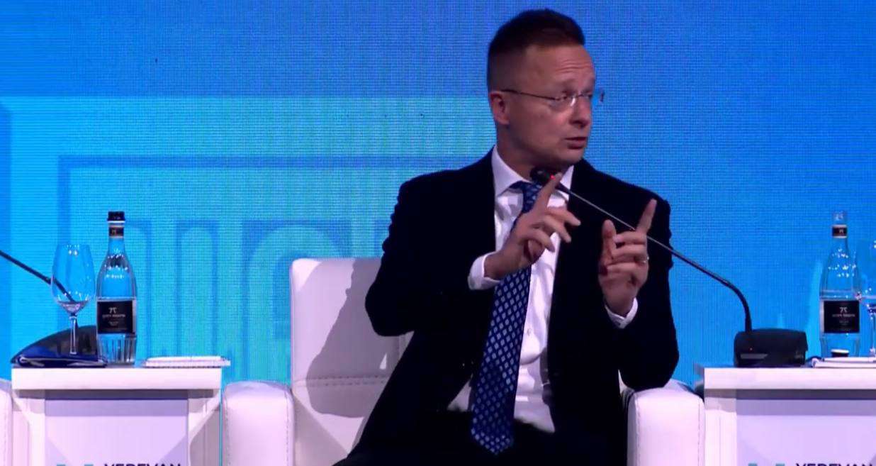 ԵՄ-ն պետք է հավասարակշռված մոտեցում ցուցաբերի ՀՀ-ին ու Ադրբեջանին․ Հունգարիայի ԱԳ նախարար