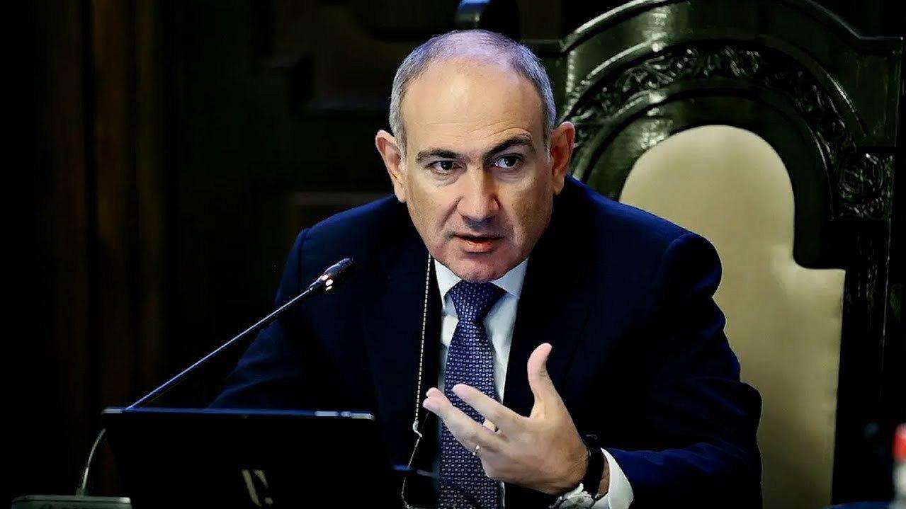 Կաթողիկոսի թեկնածուները պետք է անցնեն բարեվարքության ստուգում․ Փաշինյան