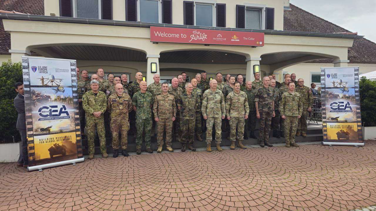 Քննարկվել են ՀՀ-ի և Ֆրանսիայի ԶՈՒ համագործակցությանը վերաբերող հարցեր