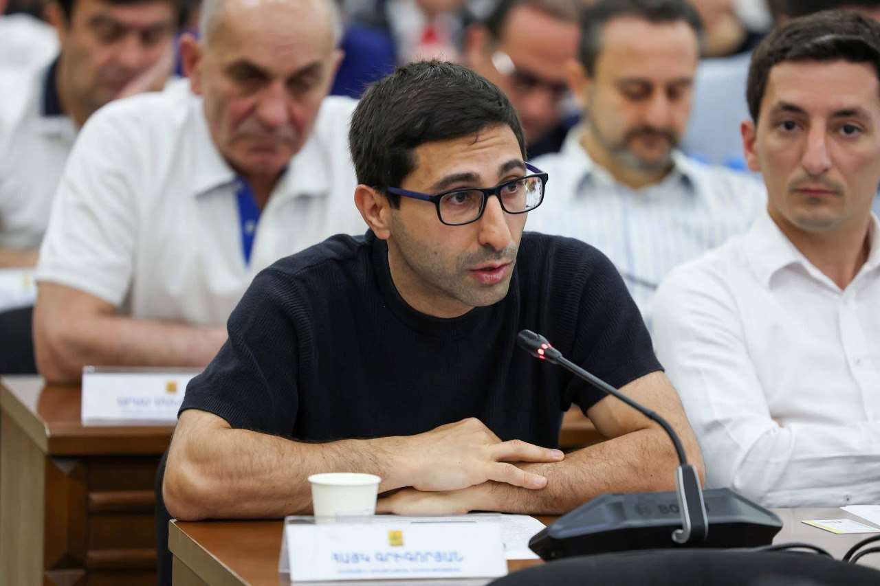 Հայկ Մարությանը որևէ կապ չունի խմբակցության բուն էության հետ. Հայկ Գրիգորյան