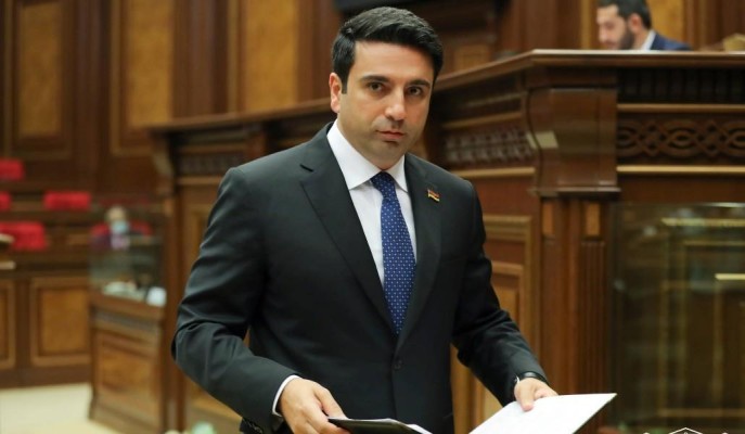 Օրենք թող չխախտի, հակառակ դեպքում՝ ես կարող եմ կանգնել իր ոտքերին․ Ալեն Սիմոնյան