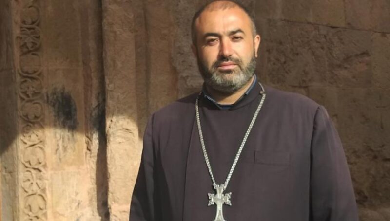 Վեհարանի վրա ցանկացած ոտնձգություն կնշանակի սրբապղծություն և Աստծո դեմ ելք. Տեր Վրթանես