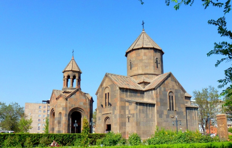 Եկեղեցու համար սահմանափակումների մեջ լինելը մեծ պատիվ է բոլորիս համար. Կարապետյան