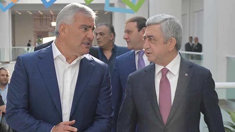 Սամվել Կարապետյանը Սերժ Սարգսյանի հետ միասին փրկել են ՀԷՑ-ը. Ղազինյան