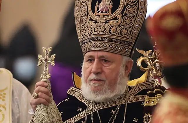 Համախմբվենք հանուն մեր պետականության զորացման ու ամրապնդման. վեհափառ