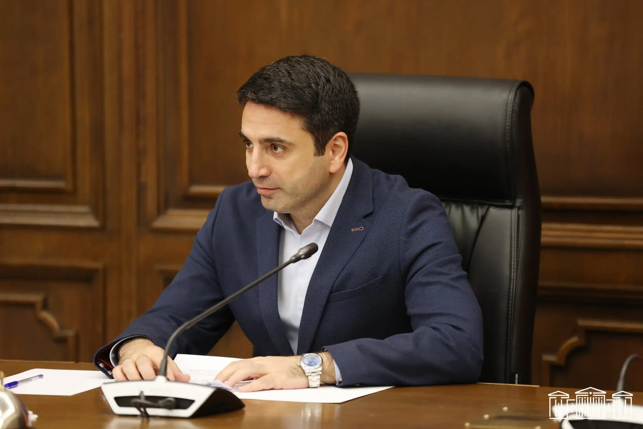 Խորհրդարանում ընդդիմություն այլևս գոյություն չունի. Ալեն Սիմոնյան