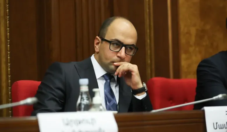 Առանց փողոցային պայքարի վարչապետին անվստահություն հայտնելու գործընթաց չի կարող լինել. Մամիջանյան