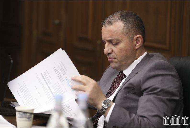 Հայտնի է՝ ինչ գործով են ձերբակալվել Վահան Քերոբյանն ու ևս 6 անձ