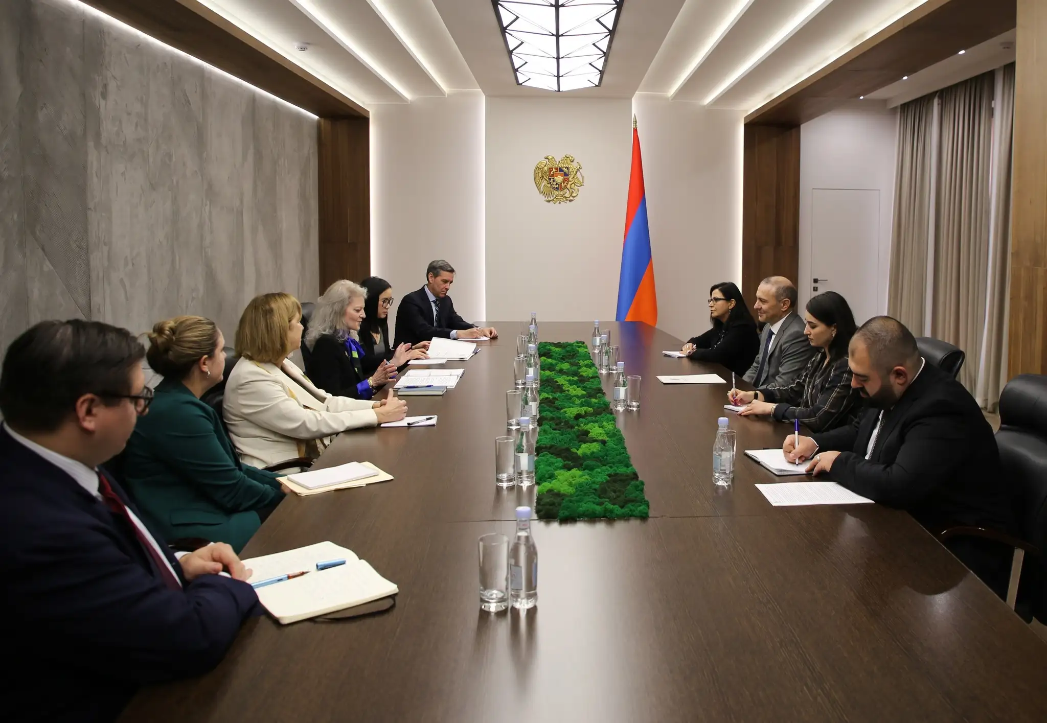 ԱԽ քարտուղարը կարևորել է ԱՄՆ-ի հետ ուղիղ ավիաթռիչքների հաստատման անհրաժեշտությունը