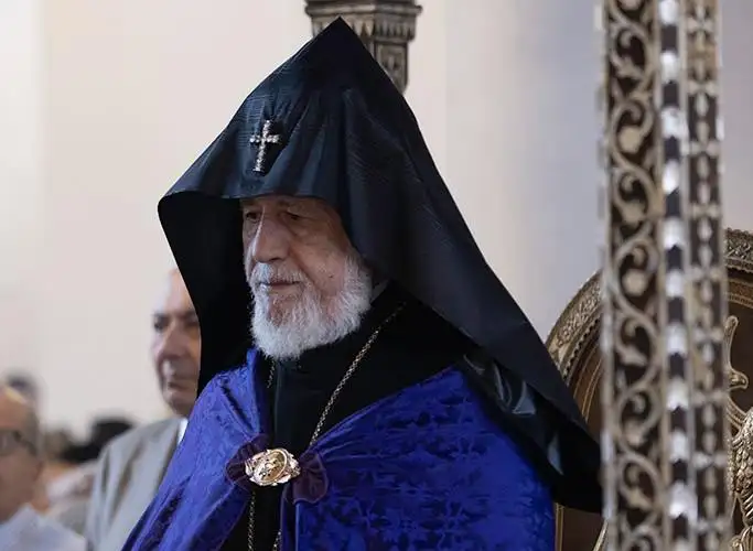 Կաթողիկոսը մեկնել է Շվեյցարիա և Մարսել