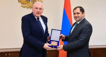 Հայաստանում է ՄԹ պաշտպանության գծով պետական նախարարը