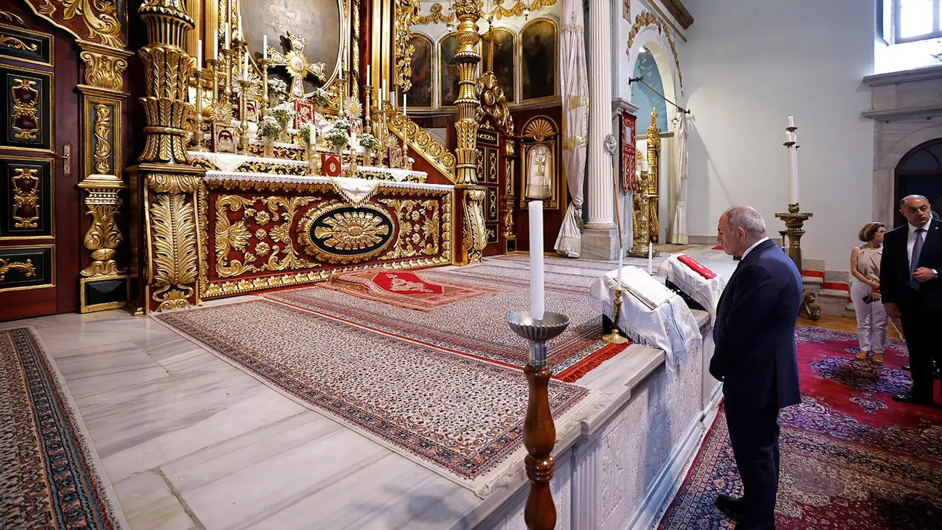 Փաշինյանը ներկայացրել է կաթողիկոսի հեռացումից հետո եկեղեցու բարեփոխումների ծրագիրը